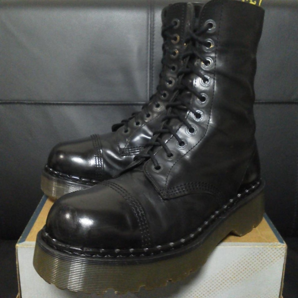 Dr.Martens クレイジーボム UK10 黒 厚底 10ホール ブラック CRAZYBOMB