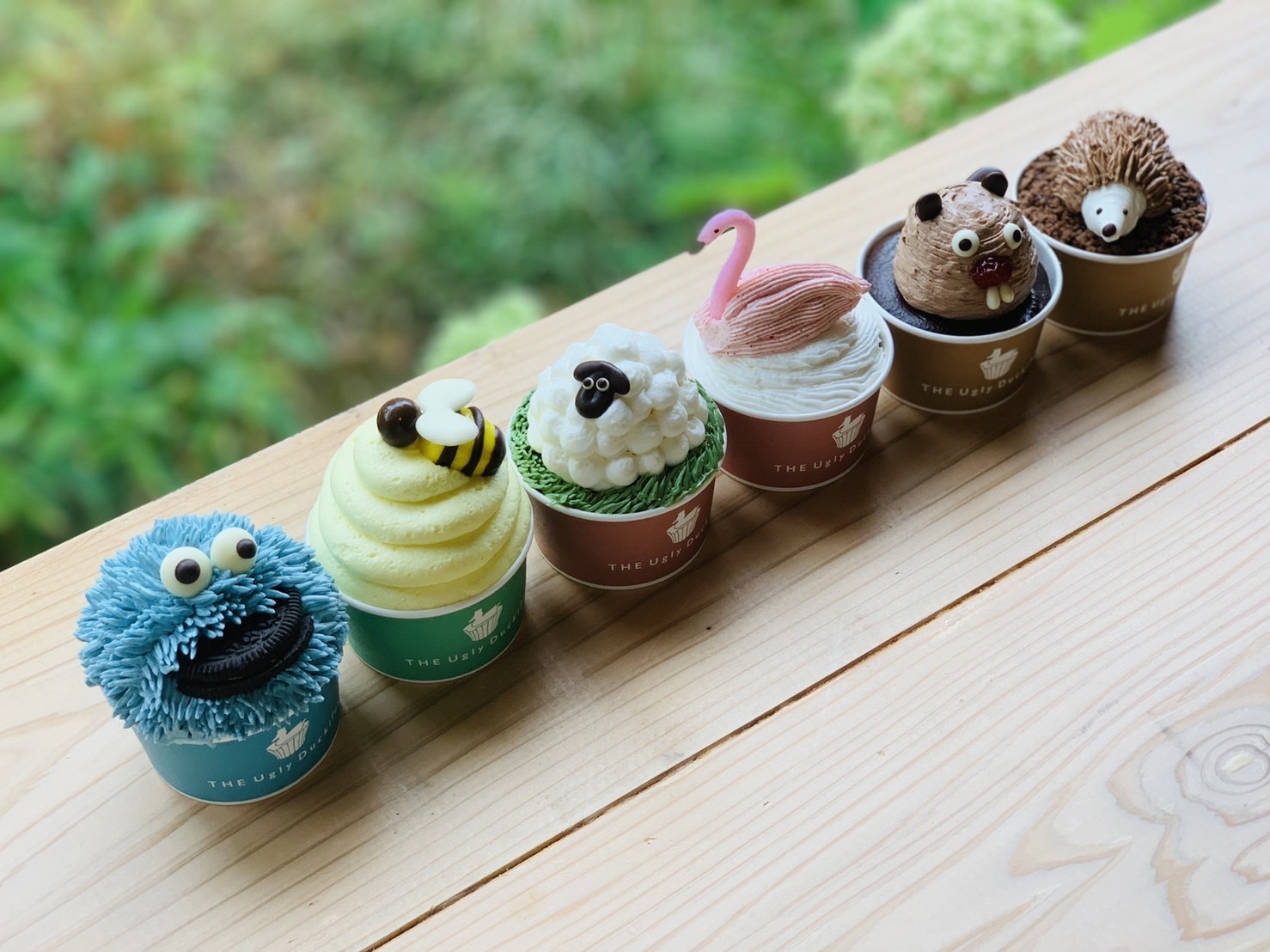 スタメン]カップケーキ 6種類 手作り 新潟人気店 Ugly Duckling お祝い