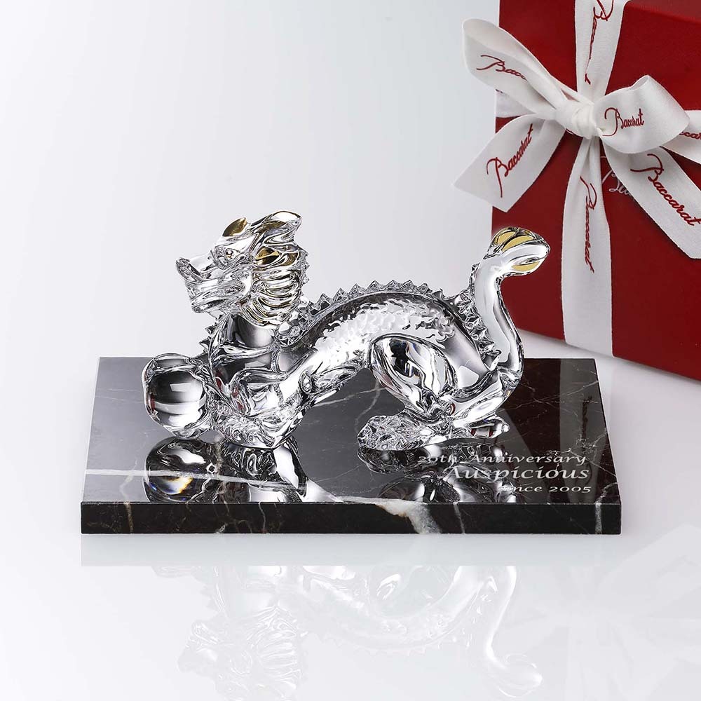 Baccarat バカラ 干支 ドラゴン ゴールド・大理石 台座 Lサイズ