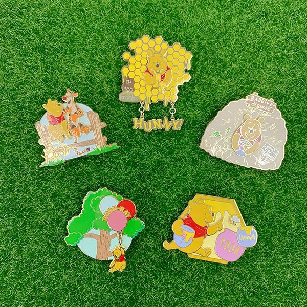 ディズニー くまのプーさん コレクションピンバッジ はちみつ プーさん