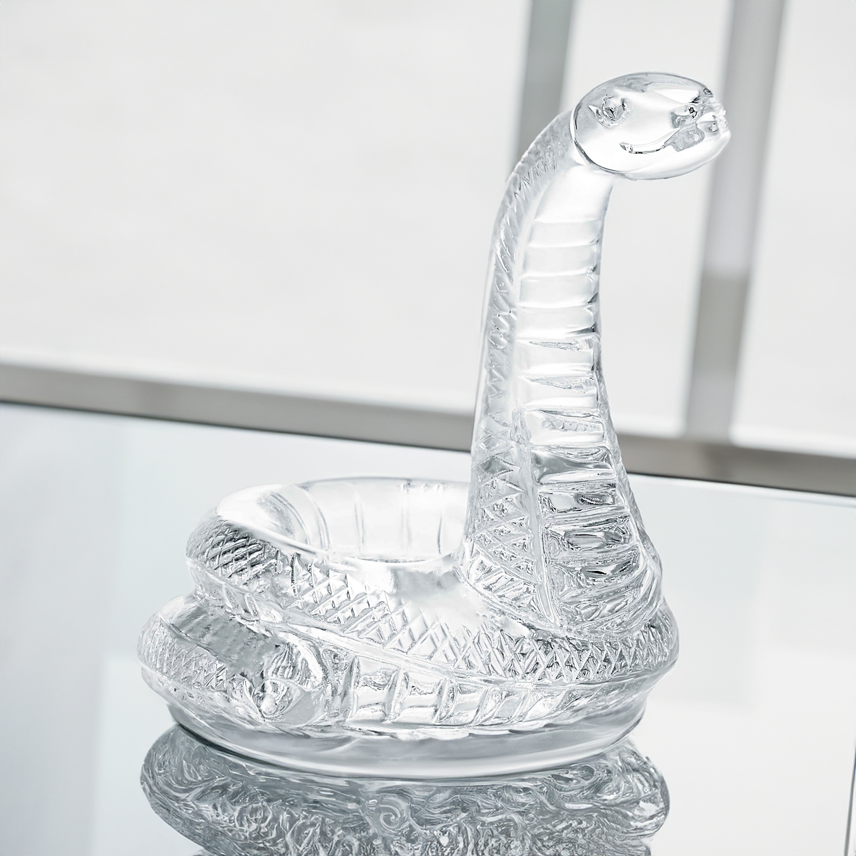 バカラ名入れ】バカラ2025 干支【巳】蛇 彫刻込み価格 干支