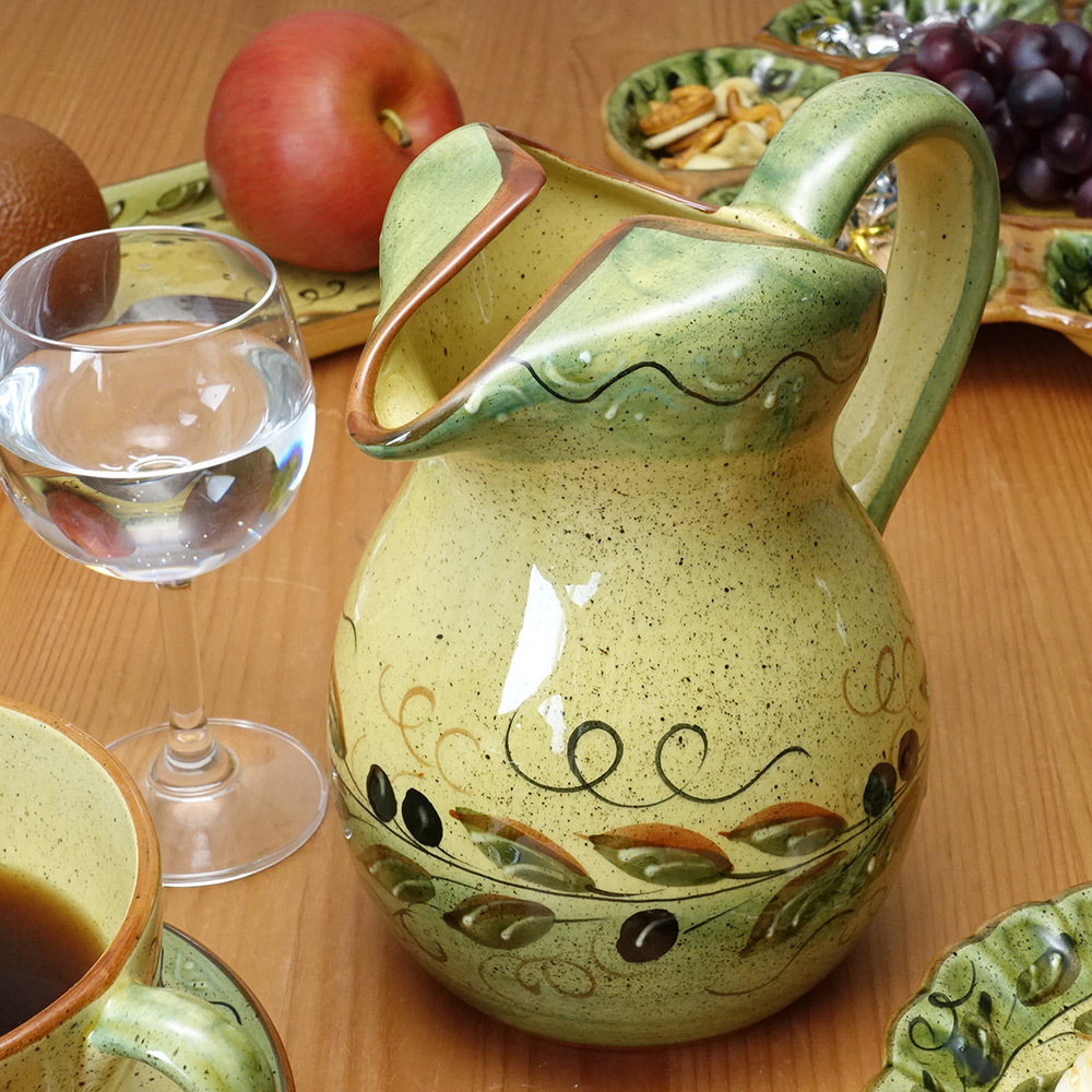 ポルトガル製 陶器 ブラックオリーブ柄 水差し ジャグ 手描き 緑