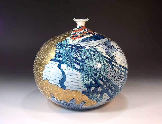 有田焼 陶芸家 藤井錦彩作】有田焼美術品 染錦金彩江戸文様飾り花瓶