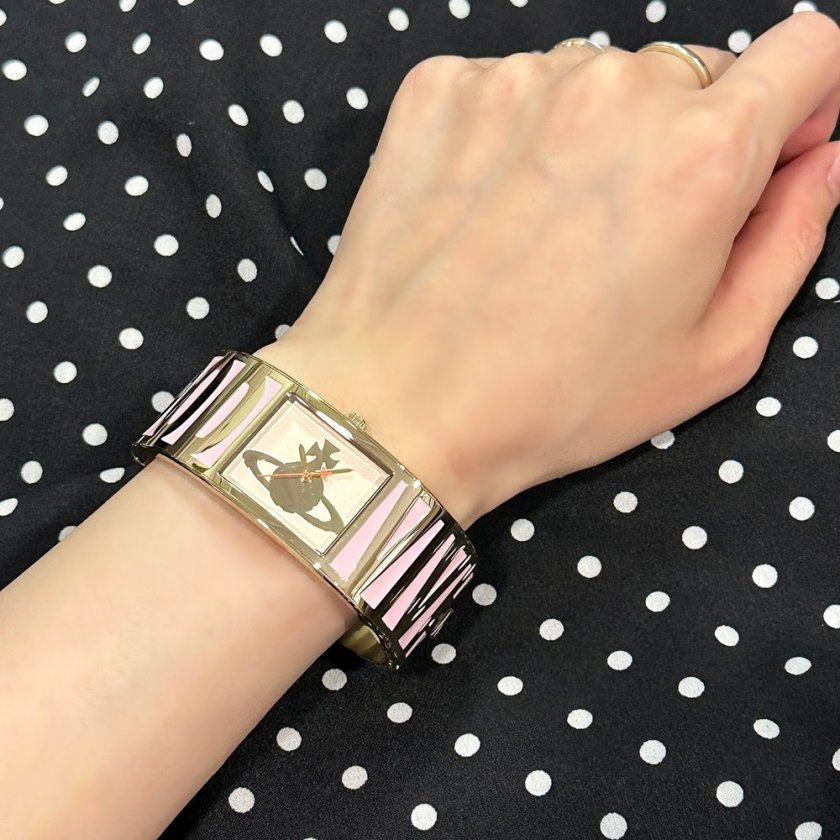 ヴィヴィアン ウエストウッド 腕時計 レディース バングルウォッチ