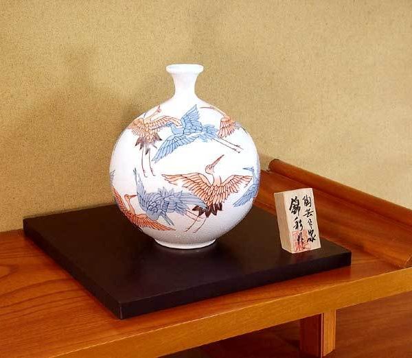 有田焼 陶芸家 藤井錦彩作】有田焼美術品 染錦群鶴絵飾り花瓶 文字入れ