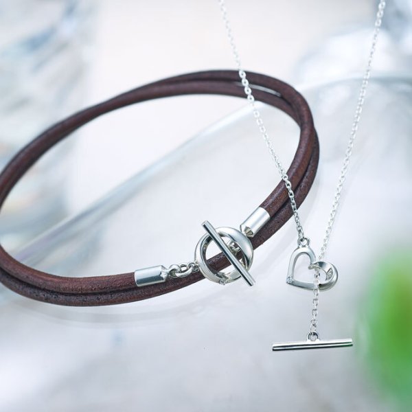 バレないペアアクセサリー ネックレス ブレスレット 異アイテムペア