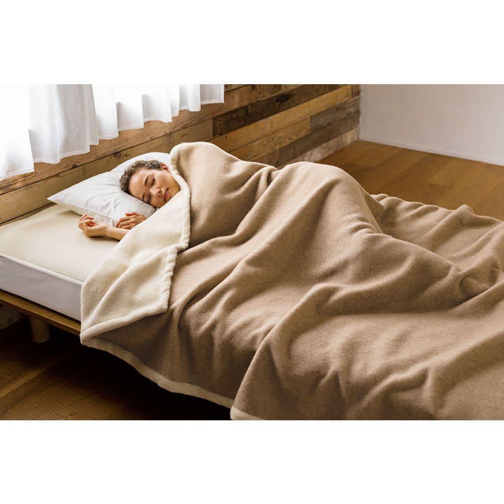 洗える無染色カシミヤ毛布（毛羽部）ホワイトカシミヤ使用掛け毛布