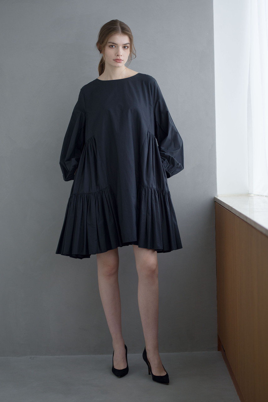 Merlette(マーレット)｜BYWARD ギャザースリーブ ティアードドレス