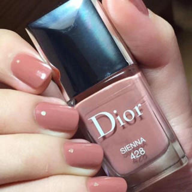 Christian Dior - 【雑誌掲載人気色】ディオールヴェルニ 428の通販 by