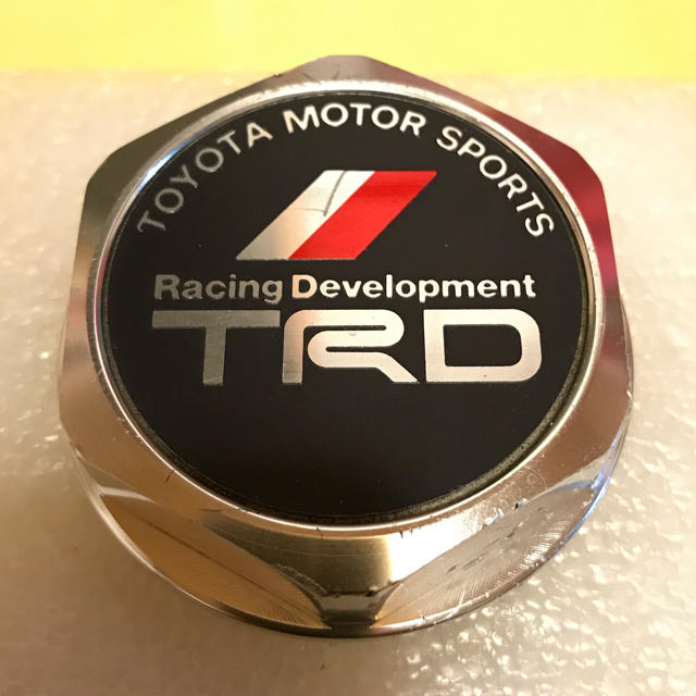 正規品)TRD製 オイルフィラーキャップの通販 by はなshop｜ラクマ