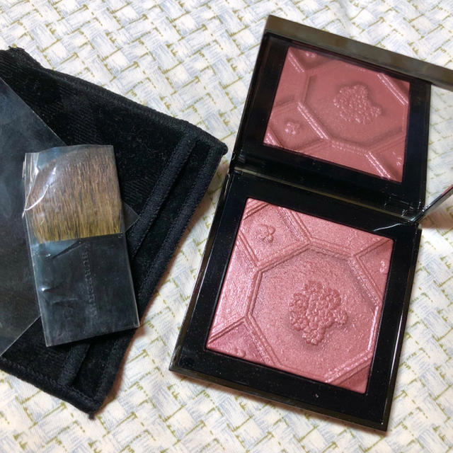 バーバリー シルク&ブルームブラッシュパレット チーク コスメ