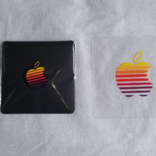Apple（バッジ/ピンバッジ）のフリマアイテム一覧