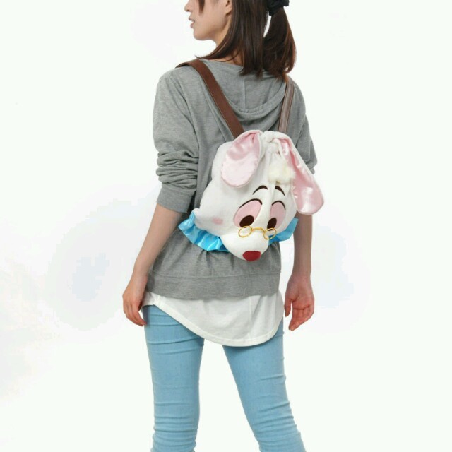 Disney - 新品 リュック 白うさぎ アリスの通販 by 春夏秋冬's shop