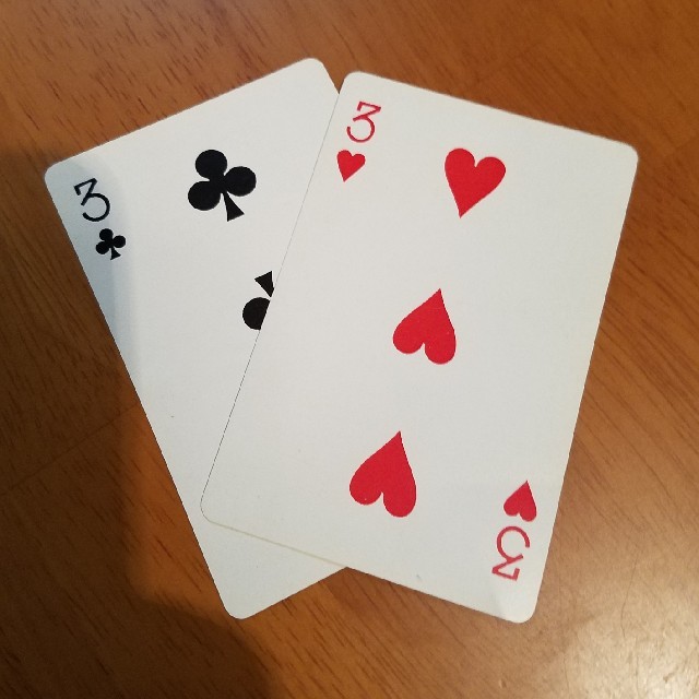 トランプ 3の2枚セットの通販 by きっく's shop｜ラクマ