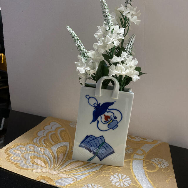 テーブルランナー ランチョンマット 花瓶敷き 正絹帯リメイクの通販 by