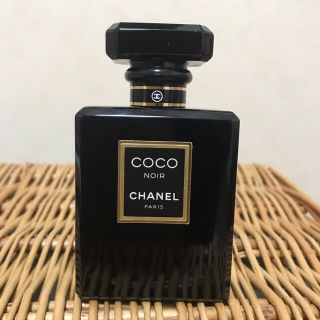 CHANEL（香水(女性用) ・ ブラック/黒色系）のフリマアイテム一覧