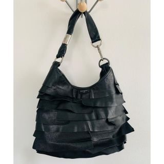 SAINT LAURENT（フリル ・ ショルダーバッグ）のフリマアイテム一覧