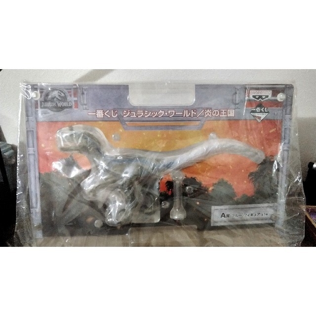 BANDAI - 一番くじ ジュラシックワールド/炎の王国 A賞ブルー