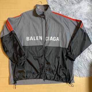 BALENCIAGA（ナイロンジャケット ・ グレー/灰色系）のフリマアイテム一覧