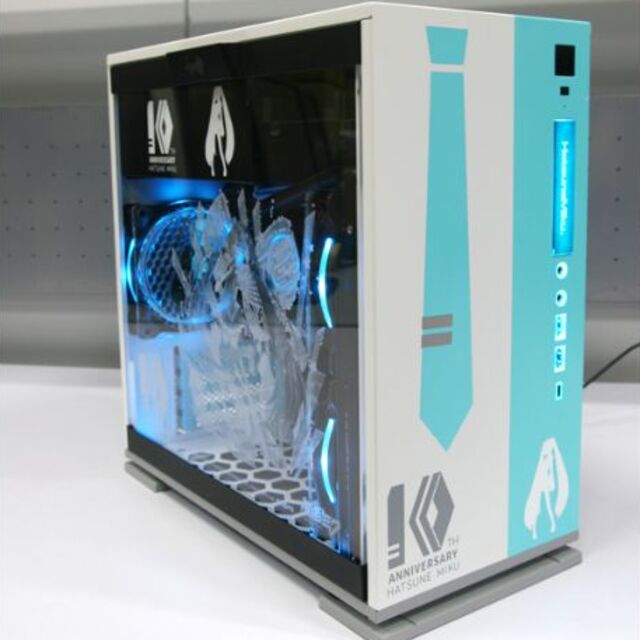 ASUS - 新品MOMA MOD PC HATSUNE MIKU EDITION限定版の通販 by