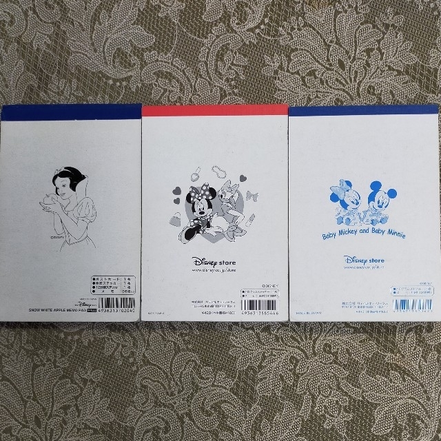 Disney - ♡ディズニーストア♡ メモ帳 3 冊セットの通販 by Daisy′s