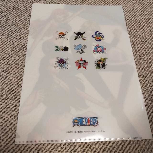 クリアファイル ワンピース ONE PIECE サンジ ナミ ロビン 未使用の