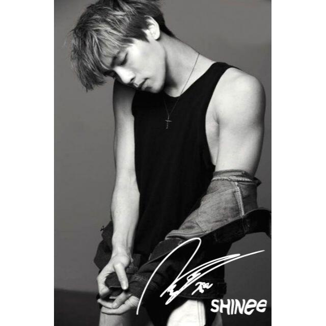 SHINee】✿ジョンヒョン ✿クッションカバー（モノクロ2）の通販 by Dr