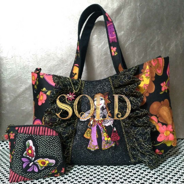 刺繍〛ロラライハリス ハンドメイド フリルバッグの通販 by *Eri*｜ラクマ