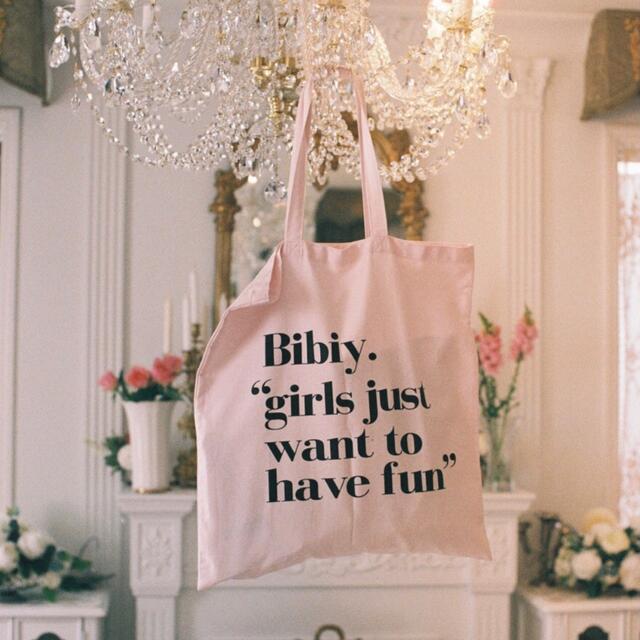 Bibiy. トートバッグの通販 by しぃしぃ's shop｜ラクマ