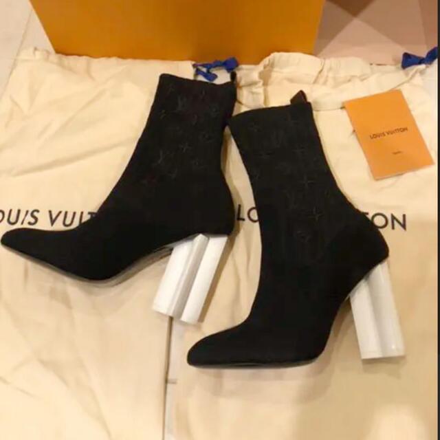 LOUIS VUITTON - ルイヴィトンソックスブーツの通販 by MCRS♡｜ルイ