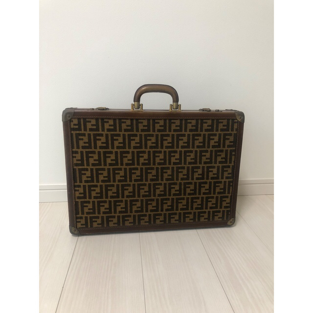 FENDI - ☆値下げ FENDI アタッシュケース 鞄 ヴィンテージの通販 by