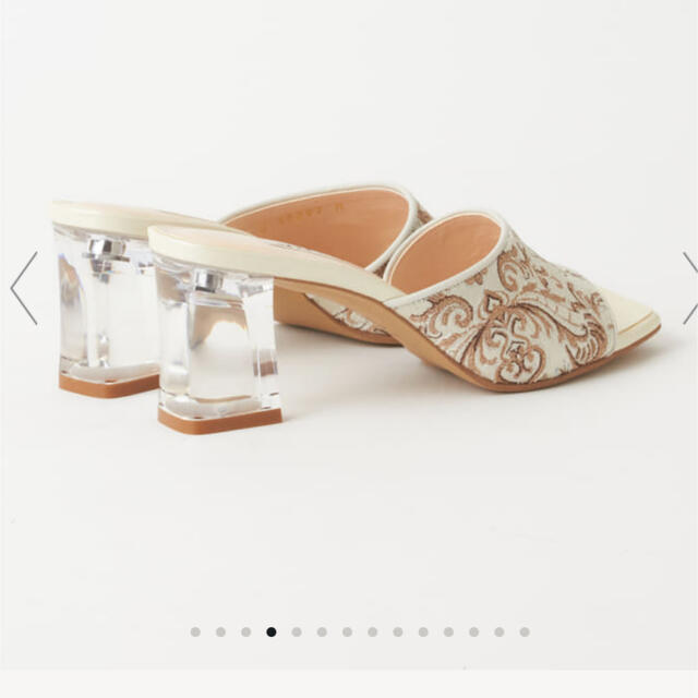 DIANA - 【Hinaさん専用】DIANA クリアヒールミュール Lの通販 by 破格