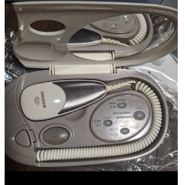 モイスティーヌ 美顔器の通販 by まりめる's shop｜ラクマ