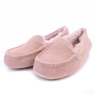 UGG（ピンク/桃色系）のフリマアイテム一覧