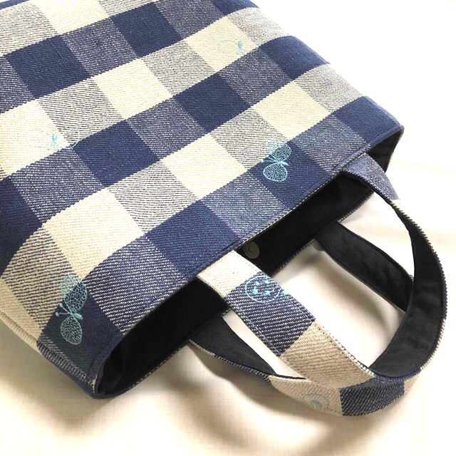 ミナ 【745】ミナペルホネンchoucho 洗えるたためるビッグトート