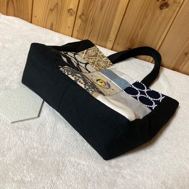 ミナペルホネン 生地使用 wolf&flower パッチワークトート ミナ
