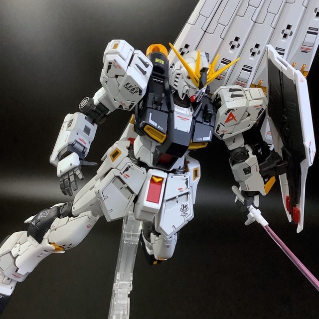 RG RX-93 νガンダム 塗装済完成品の通販 by GA10's shop｜ラクマ