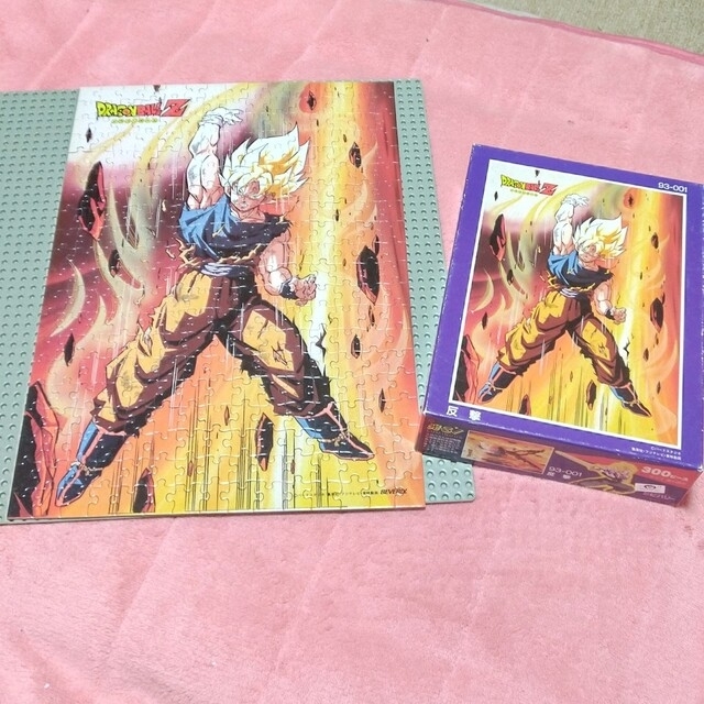 ドラゴンボールZ 孫悟空 (蓄光)ジグソーパズル 300ピースの通販 by に