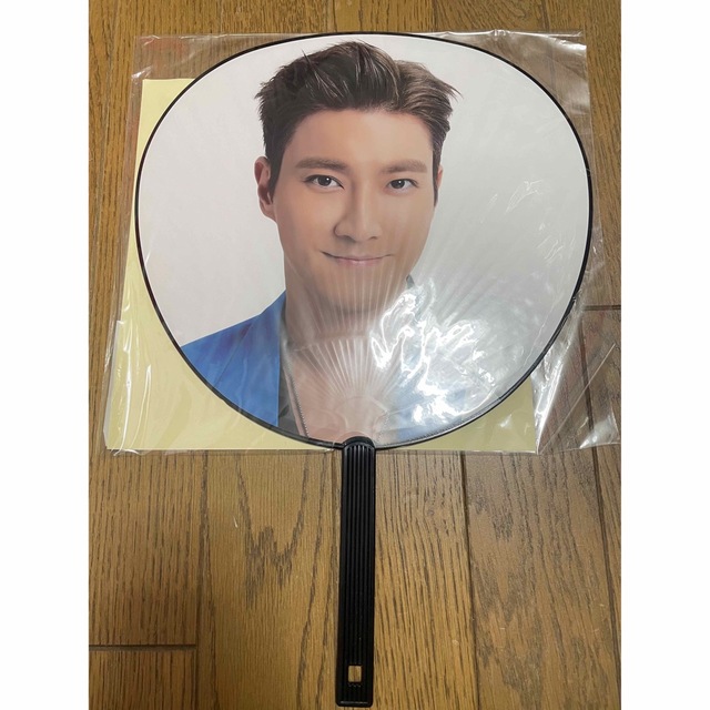 SUPER JUNIOR - SUPER JUNIOR シウォン うちわの通販 by かえるん's