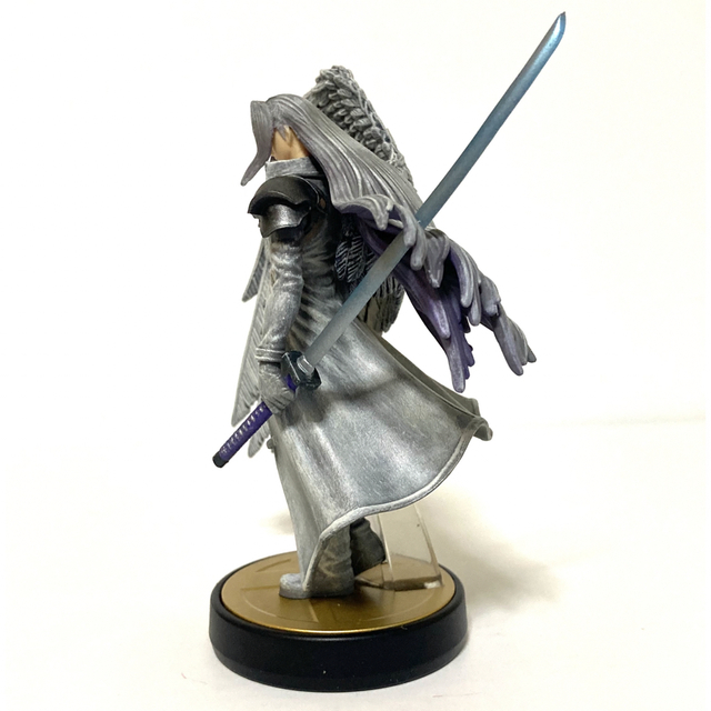 アミーボ amiibo 大乱闘スマッシュブラザーズ フィギュア セフィロスの