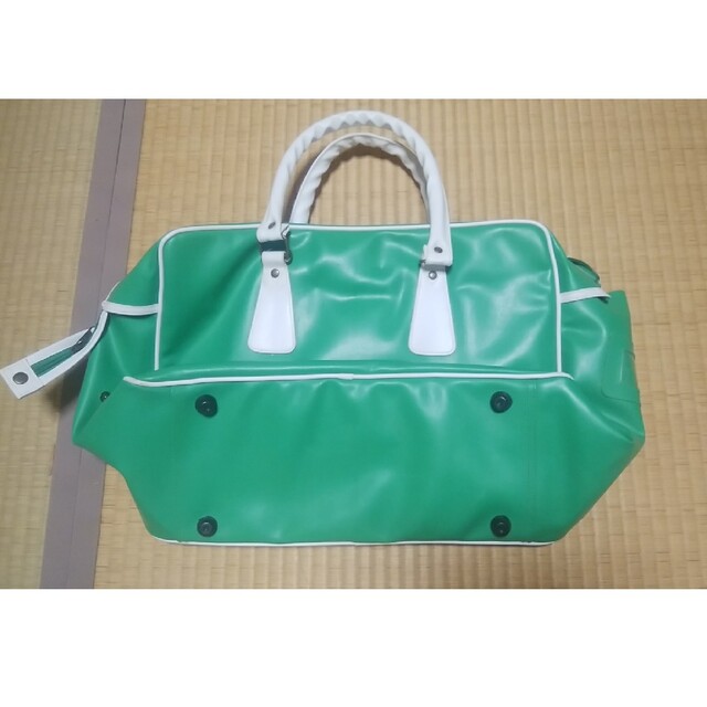 スポギャル 平成レトロ ボストンバッグ エナメルバッグ グリーン