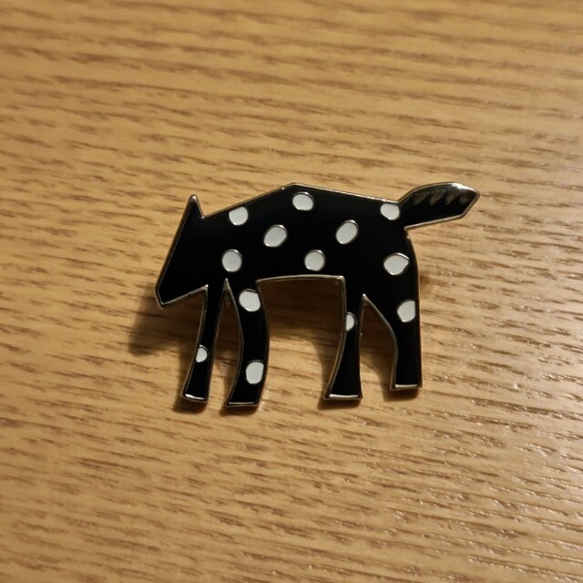 mina perhonen - mina perhonen caravan ピンバッジ ミナペルホネンの