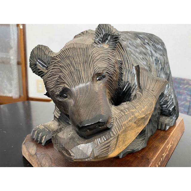 アンティーク 昭和52年 北海道 登別 くま シャケ 木彫 置物の通販 by