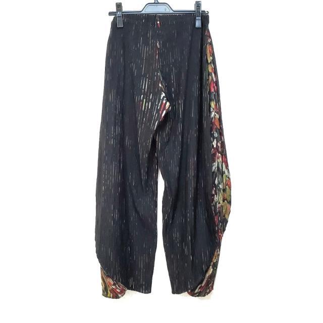 ISSEY MIYAKE - イッセイミヤケ パンツ サイズ3 L美品 -の通販 by