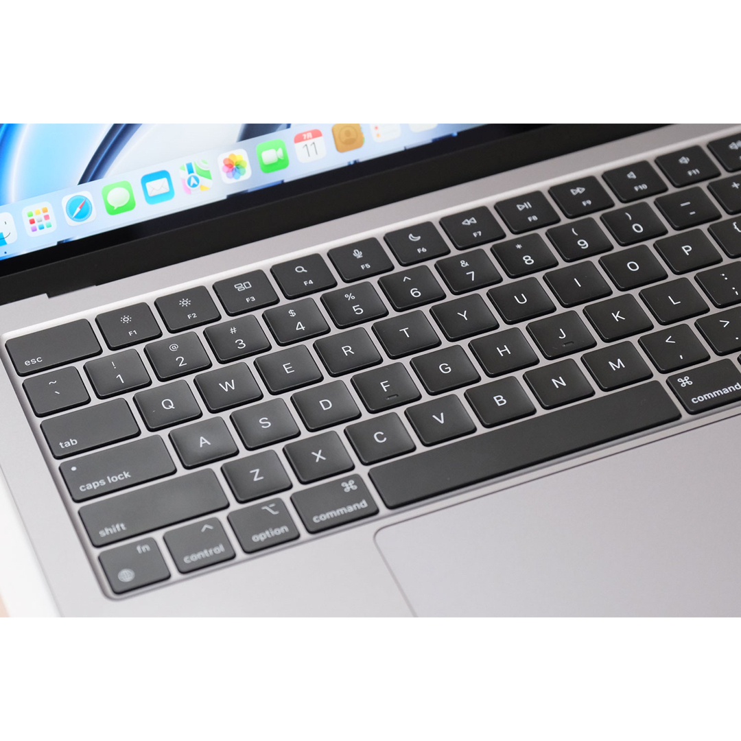 US配列】MacBook Air M2 24GB 1TB シルバー 傷あり Amazon.com: Apple