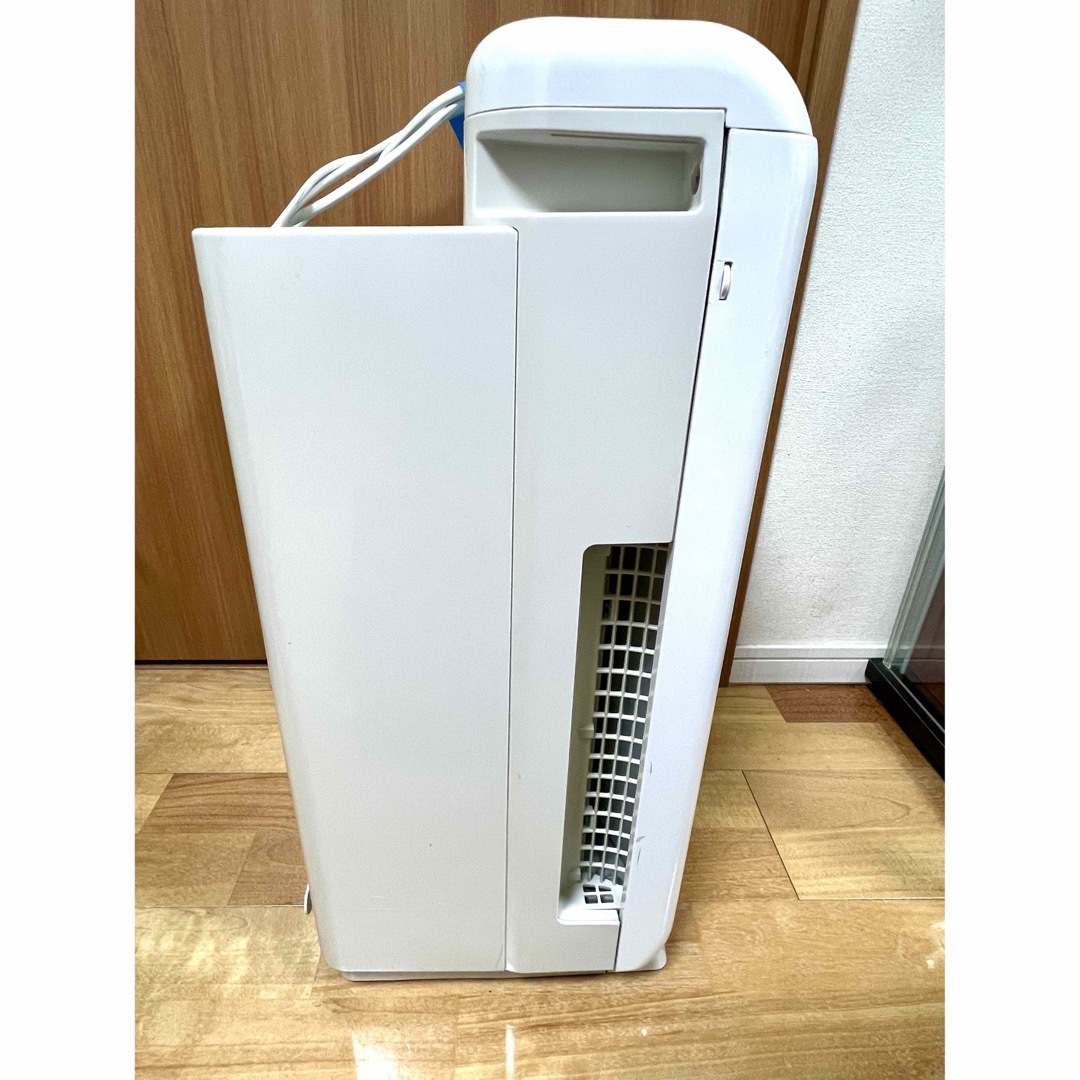 匿名発送】DAIKINホワイト 空気清浄機 デジタル表示 匿名発送】DAIKIN