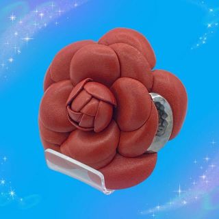 CHANEL（ブローチ/コサージュ ・ レッド/赤色系）のフリマアイテム一覧