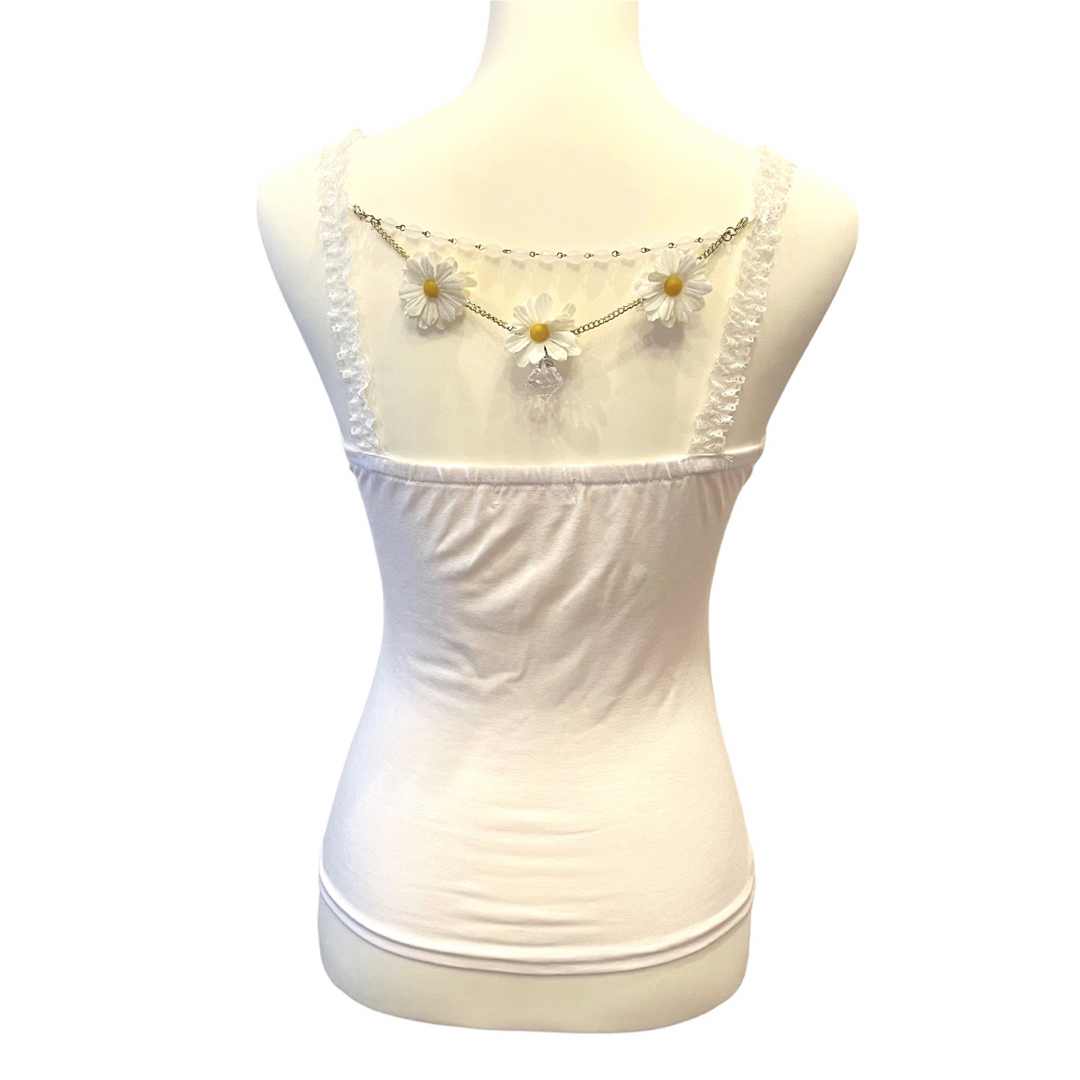 L リズリサ リボンチャーム付き キャミソール 白 +チャームもう一つ