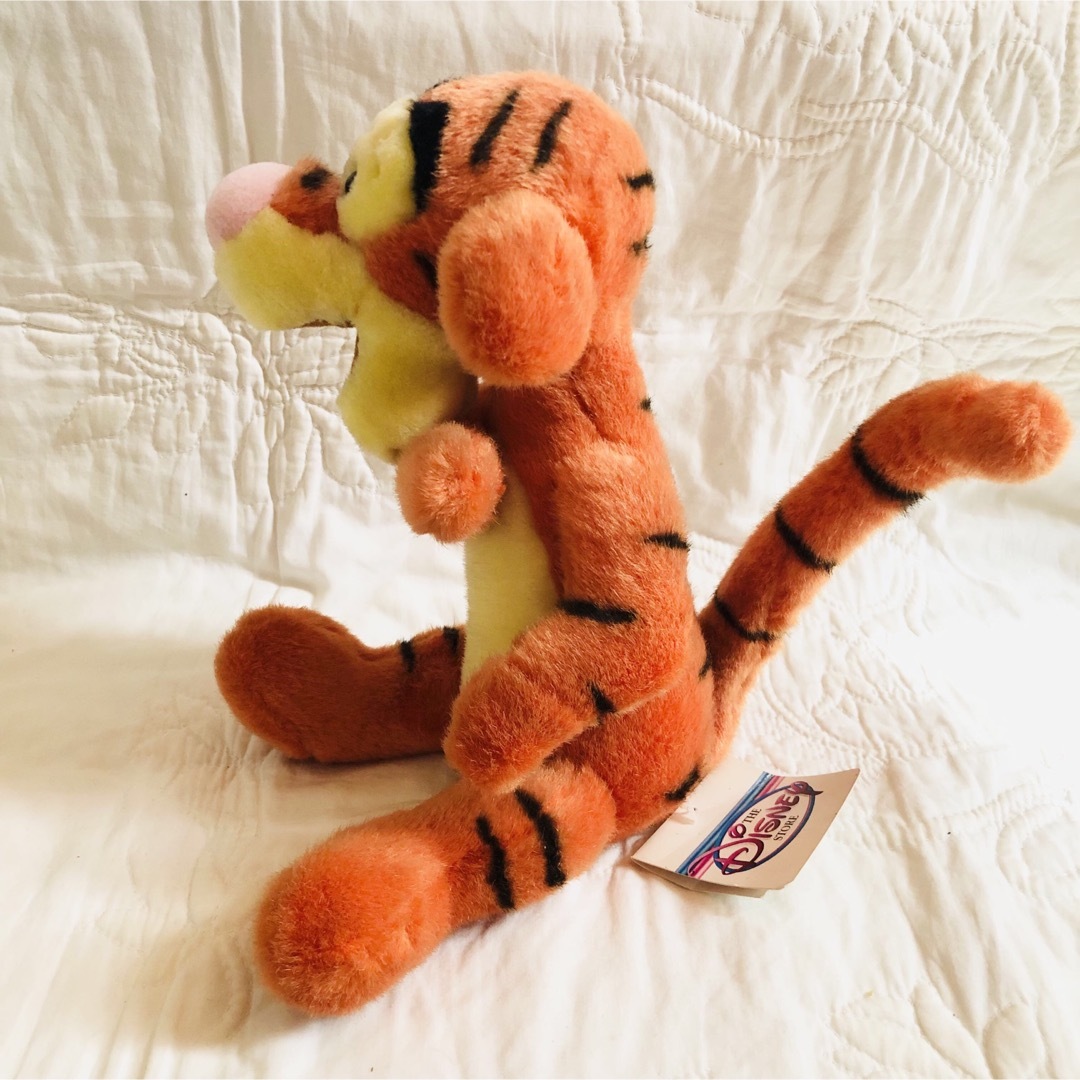 Disney - タグ付き新品✨ディズニーストア ティガー ぬいぐるみ 高さ約