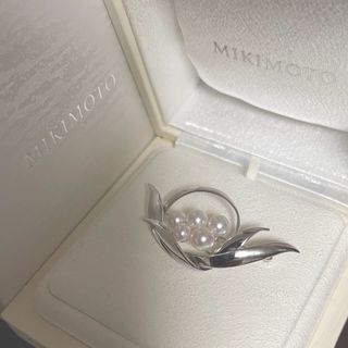 MIKIMOTO - 【ご専用 超美品】ミキモトパールブローチシルバーの通販